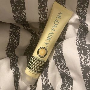 Mudmasky Vitamin-Infused Eye Serum